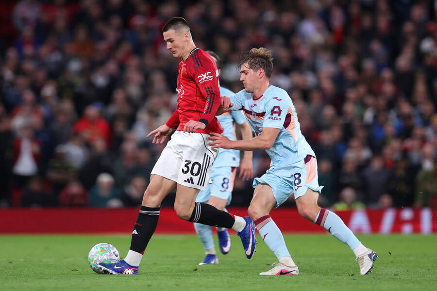 Manchester United vs Brentford (02:00 – 28/04) | Xem lại trận đấu